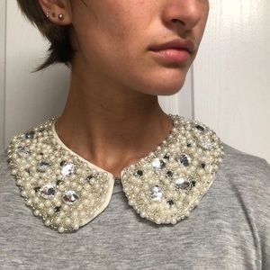 Peter Pan collated necklace